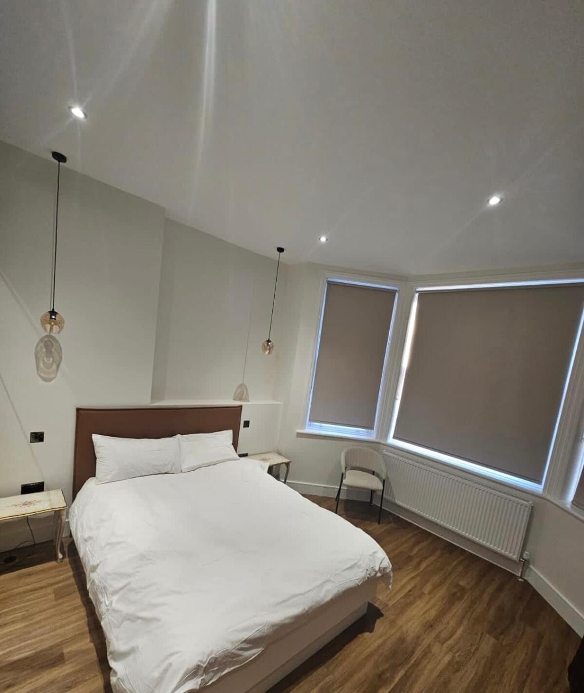 Modern Flat Sleeps 4! Apartment *